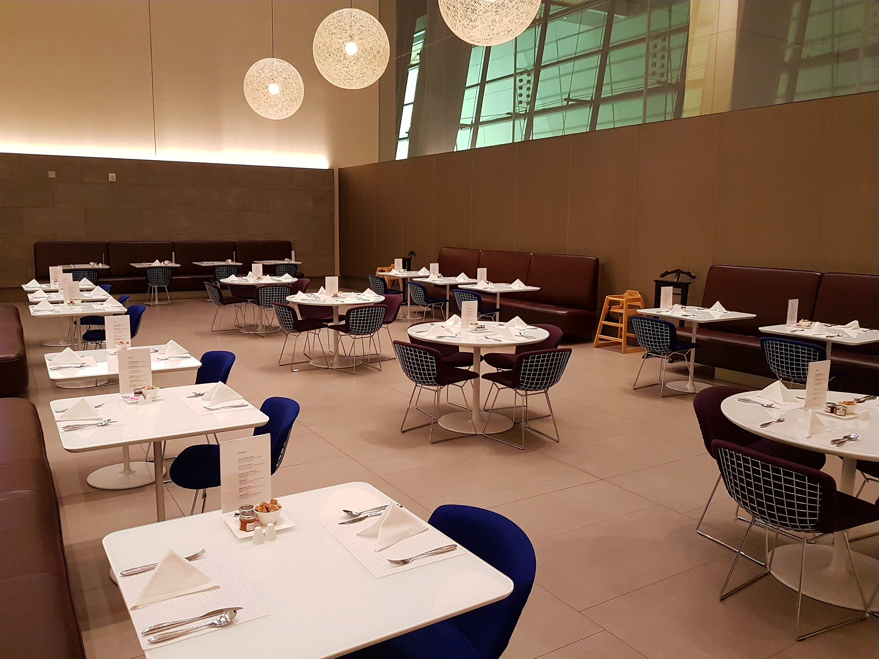 al-mourjan-restuarant-1.jpg